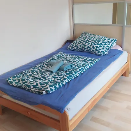 Pansiyon Spacious In 6 Near Center