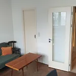 民宿 Spacious In 6 Near Center 布拉格